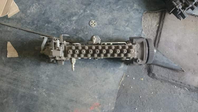 Тнвд на Isuzu Giga 10PC1 106961-1504, 106096-9301, 846M825005, NP-PES10P110 OEM:106961-1504, 106096-9301
