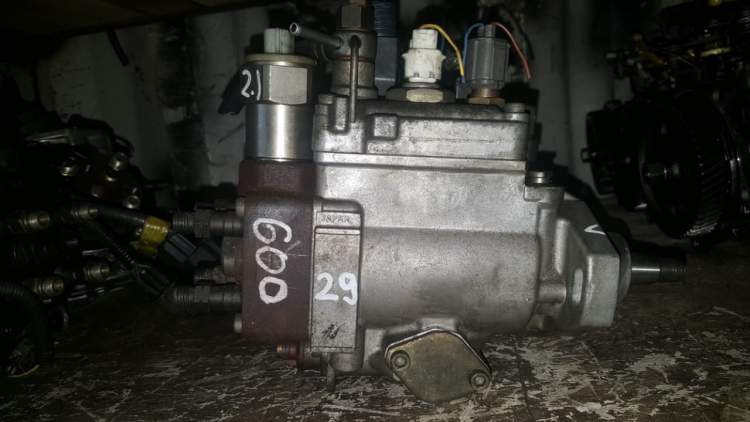 тнвд 22100-67100 на 1KZTE TOYOTA HILUX SURF KZN185 (тойота хайлюкс сурф)