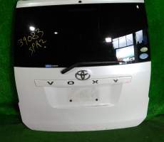 дверь пятая на  TOYOTA VOXY ZRR70, ZRR75 (Тойота Вокси) БЕЛАЯ НОЧЬ