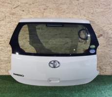 Дверь 5-я Toyota Passo KGC30  белый