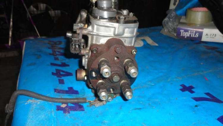 Тнвд на Mitsubishi Canter FG50EB 4M51 ME221053
