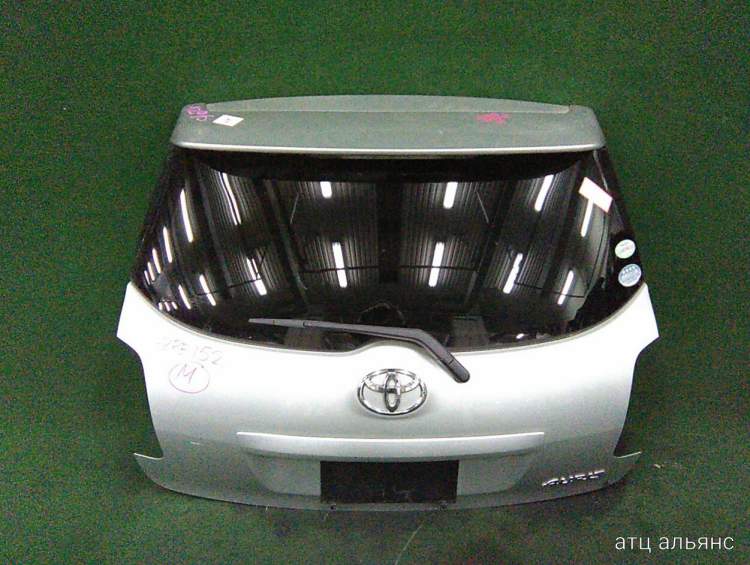 дверь пятая на 2zr-fae TOYOTA AURIS zre152 (Тойота Аурис) серый задняя   