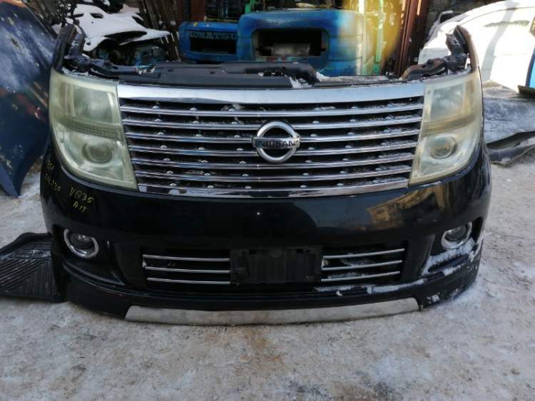 Ноускат Nissan Elgrand E51 VQ35DE  чёрный 30p