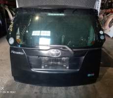 Дверь 5-я Toyota Ractis NCP120  черный 209
