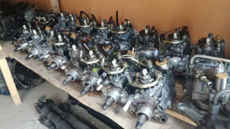 Тнвд на Mitsubishi Canter 4M51 ME241564