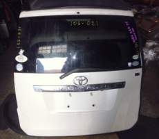 Дверь пятая   TOYOTA NOAH ZRR75  (Тойота Ноах) перламутр