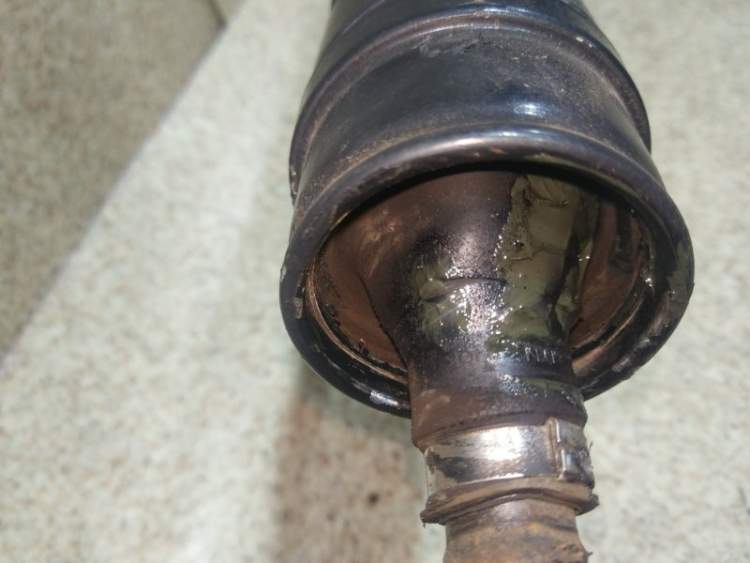 Карданный  на R18A HONDA STREAM RN7  (Хонда Стрим )  Задн