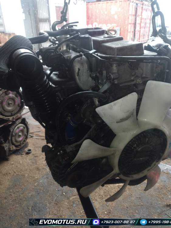 двигатель 4M40T MITSUBISHI PAJERO V46W (мицубиси паджеро) двигатель 4M40T MITSUBISHI PAJERO V46W (мицубиси паджеро)