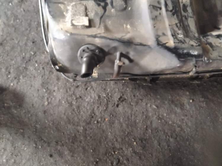Бензобак  7A TOYOTA  CALDINA AT191  (Тойота  Калдина)