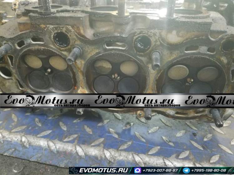 головка блока цилиндров на 5VZ TOYOTA LAND CRUISER PRADO VZJ125 ( тойота лэнд крузер прадо)