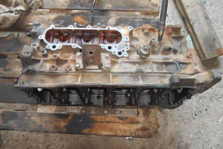 блок двигателя 1HD TOYOTA LAND CRUISER HDJ81 (Тойота Ленд Крузер ) блок двигателя 1HD TOYOTA LAND CRUISER HDJ81 (Тойота Ленд Крузер )