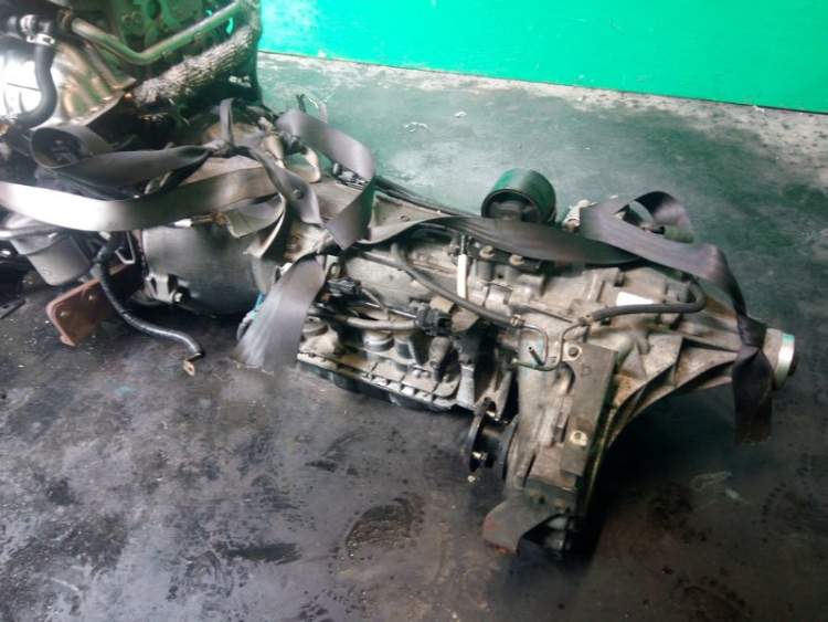 АКПП RE4R01B HG46 на ZD30-DDTI NISSAN  CARAVAN E25 (Ниссан Караван)