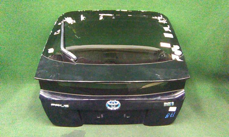 дверь пятая на 2zr-fxe TOYOTA PRIUS zvw50 (Тойота Приус) черный задняя   