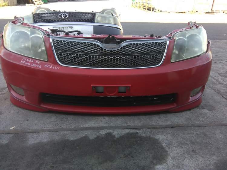 ноускат 1nz-fe на TOYOTA COROLLA FIELDER nze124 (Тойота  Королла  Филдер)  красный