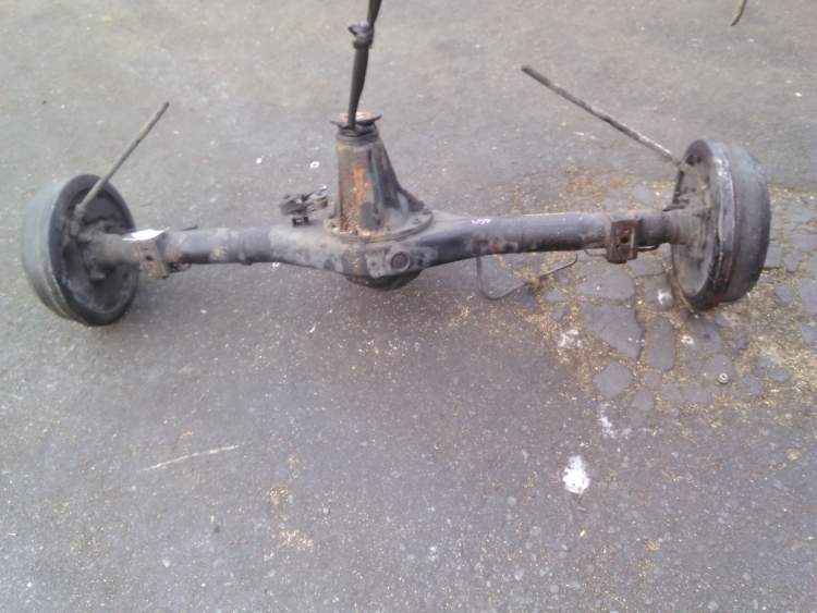 Мост  5L TOYOTA  HIACE LH178  (Тойота Хайс)  зад
