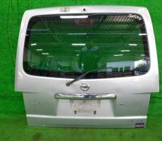 ДВЕРЬ ПЯТАЯ НА MAZDA BONGO SKP2L   СЕРЕБРИСТЫЙ
