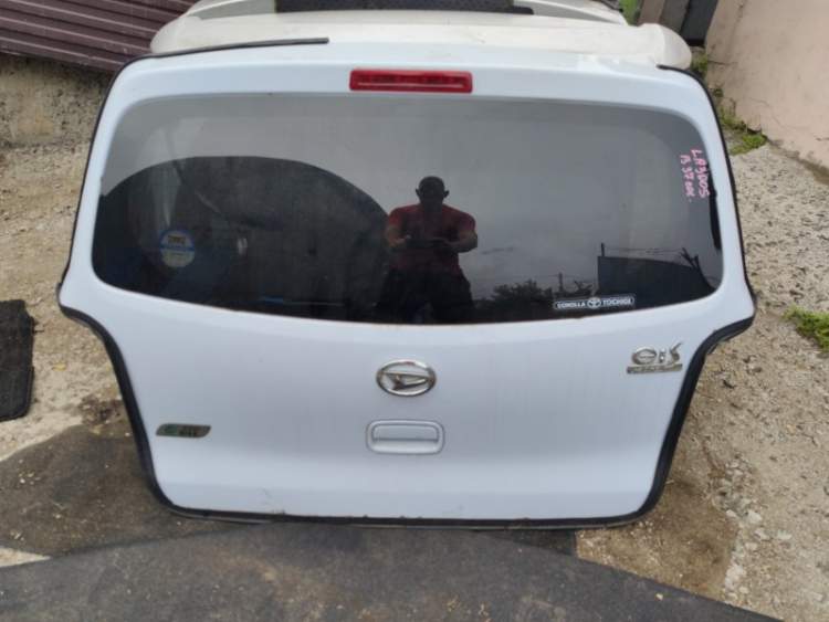 Дверь 5-я Daihatsu Mira E:s LA300S  голубой B37