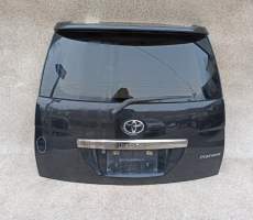 Дверь пятая на TOYOTA ISIS ZNM10 ЧЕРНЫЙ1
