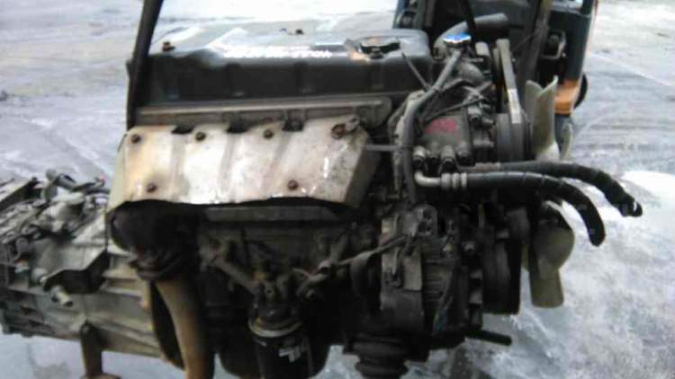 двигатель 4D33 на MITSUBISHI CANTER FE51C  (Мицубиси Кантер)